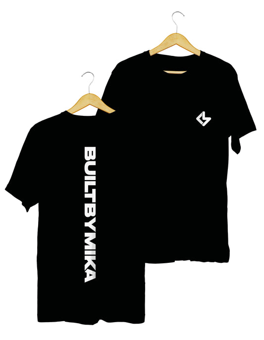 T-shirt 'Built by Mika'